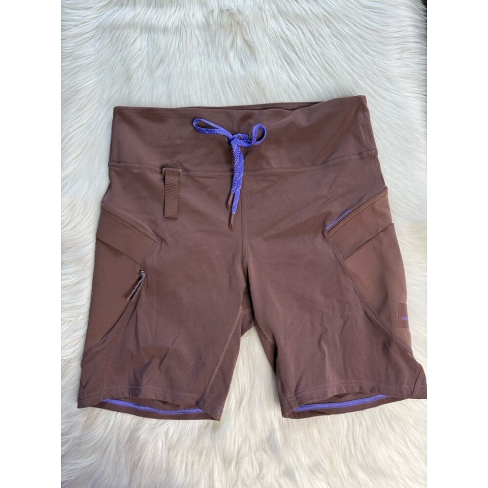 Lululemon Super High Rise Dark Oxide Hiking Shorts - Picture 2 of 7